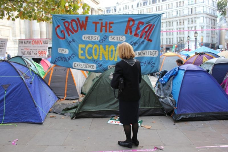 A gallery of photographs taken by Andrew Hill Early November 2011 outside St Paul's and at Finsbury Circus