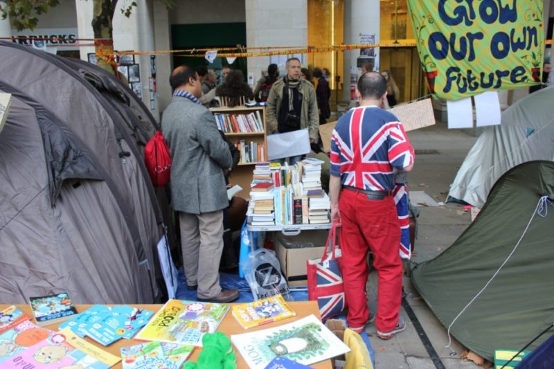 A gallery of photographs taken by Andrew Hill Early November 2011 outside St Paul's and at Finsbury Circus