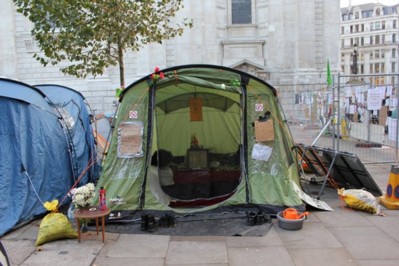 A gallery of photographs taken by Andrew Hill Early November 2011 outside St Paul's and at Finsbury Circus